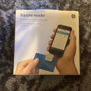 NEW SQUARE READER